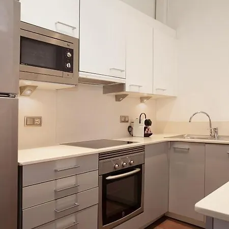 Rent Near Plaza De Catalunya * Βαρκελώνη