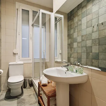 Rent Near Plaza De Catalunya Apartment