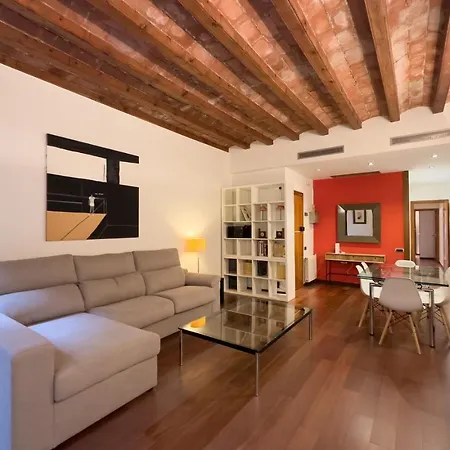 Rent Near Plaza De Catalunya Apartman