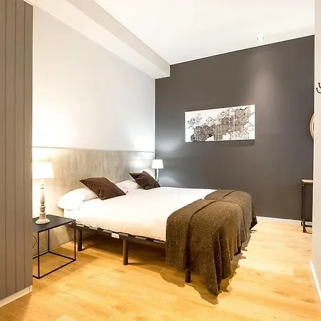 Rent Near Plaza De Catalunya Apartman *